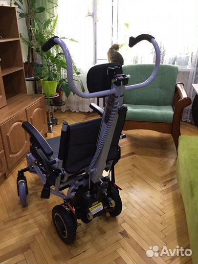 Коляска лестницеход Лама