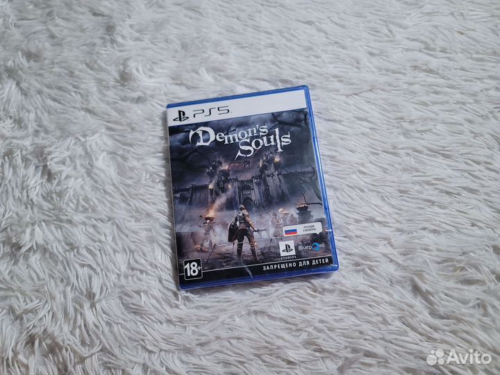 PS5. Demons Souls. Новый диск. RU обложка
