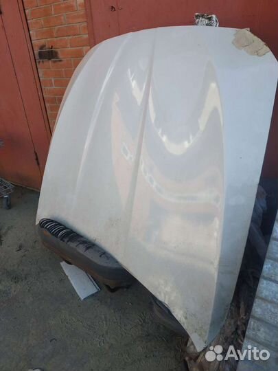 Капот BMW 5 F10