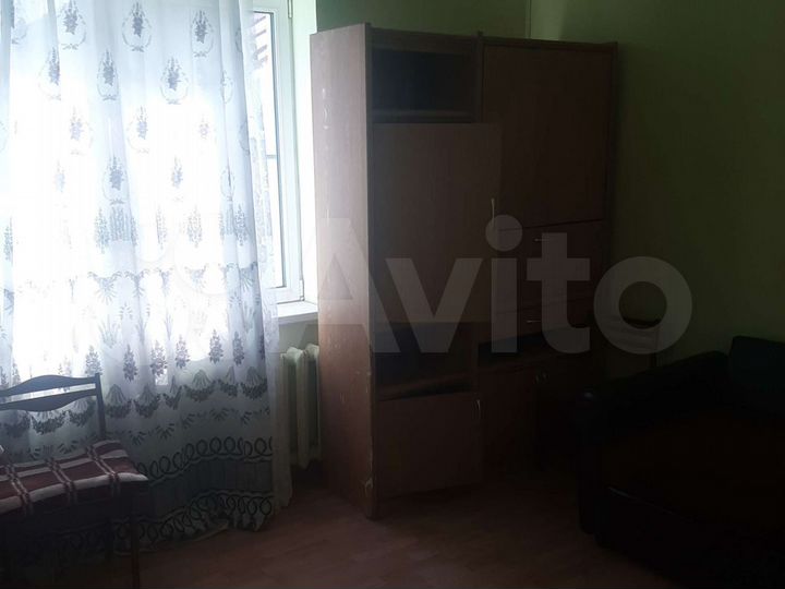 Комната 17 м² в 1-к., 1/2 эт.