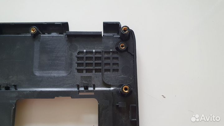 Б/у Топкейс - верхняя часть Samsung R410