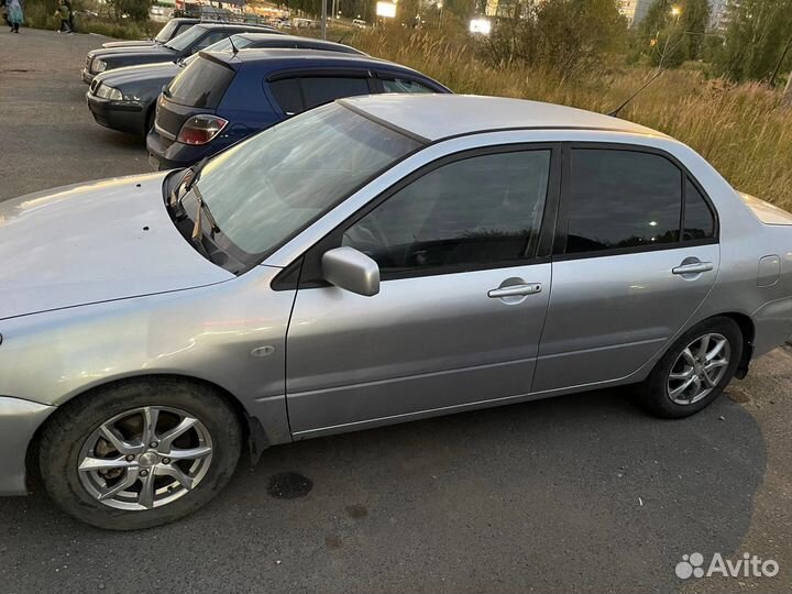 Mitsubishi Lancer, 2004