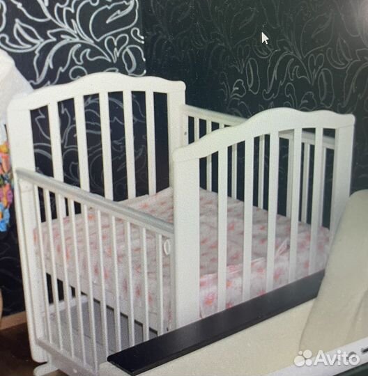 Кроватка Можга с маятником и ящиком+матрасик