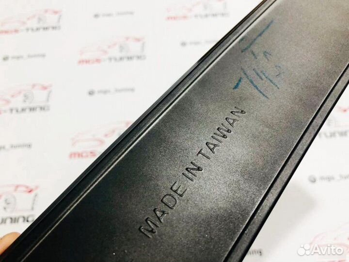 Cпойлер на стекло BMW 3 series f30 Black (Тайвань)