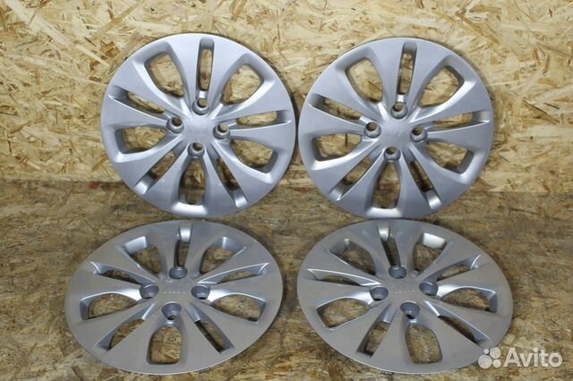 Колпак стального диска Kia Rio 4