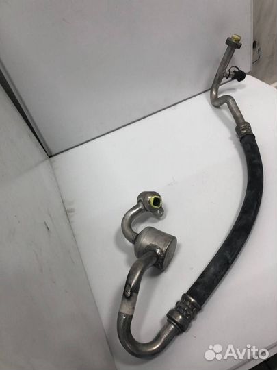 Трубка кондиционера Volvo 31404334