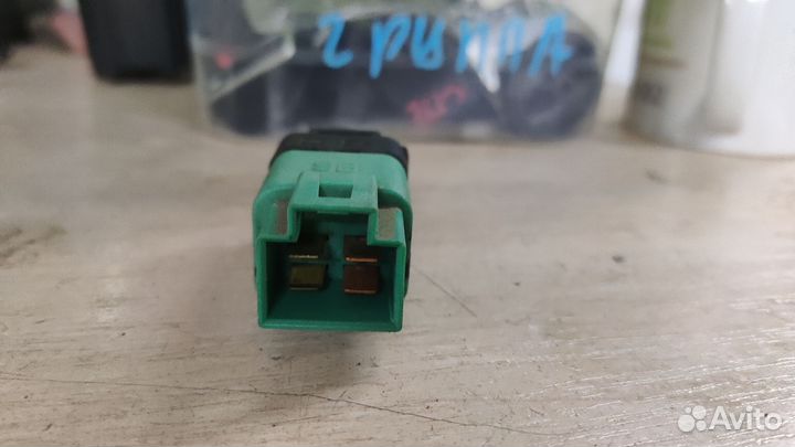 Датчик педали тормоза Chevrolet Lacetti