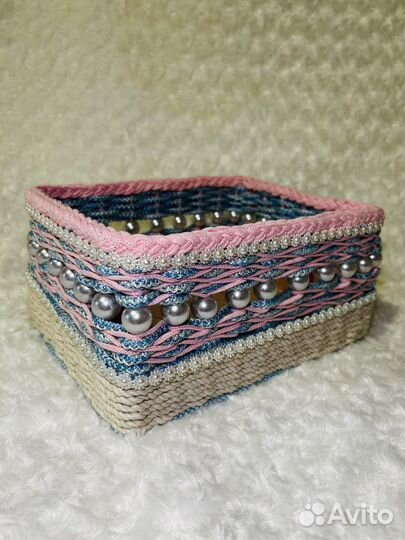 Плетеные корзинки из джута