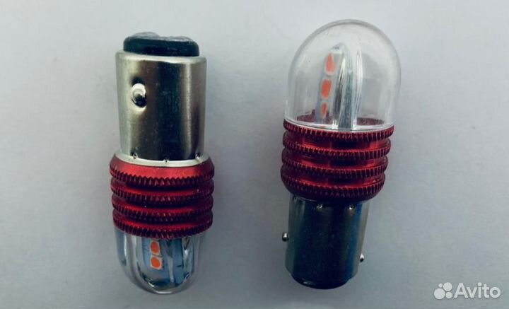 Автомобильная лампа T25 с цок красный стратоскоп