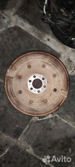 Маховик 06F105266N