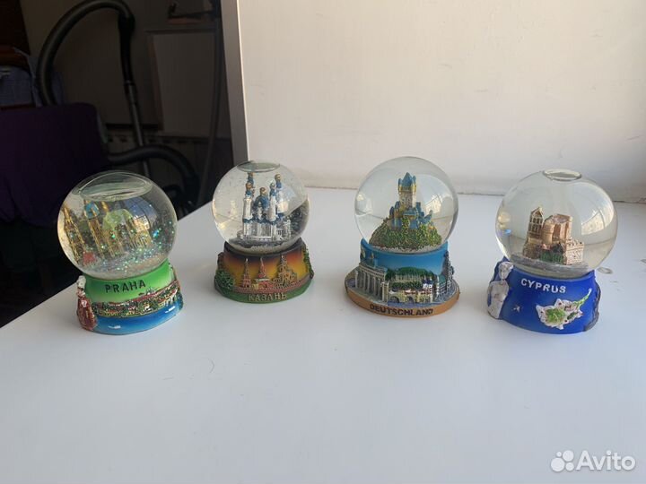 Шар со снегом