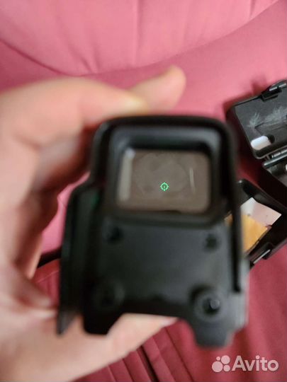 Коллиматор и магнифер с быстросъемным креплением