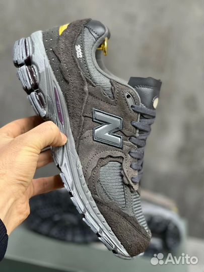 Кроссовки New Balance 2002R