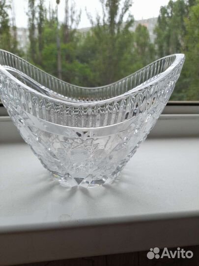 Хрустальная ваза для фруктов