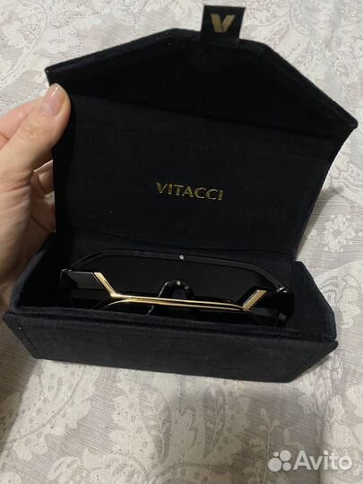 Солнцезащитные очки vitacci