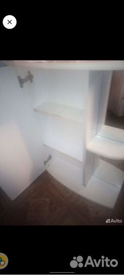 Шкаф с зеркалом в ванную бу