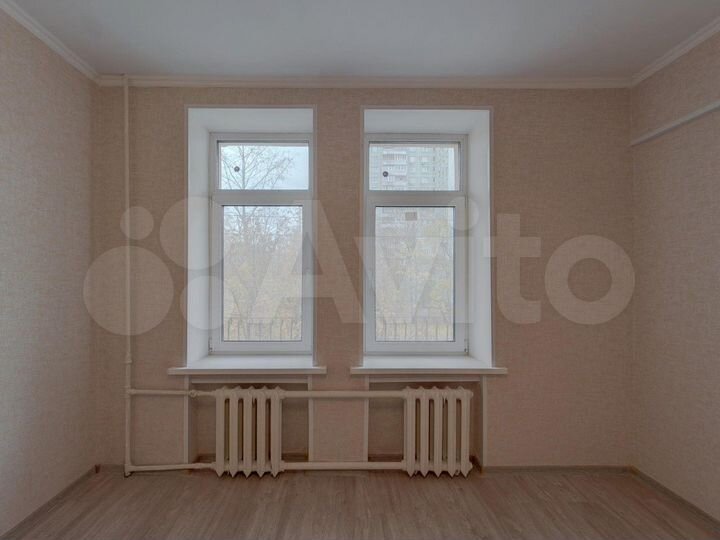 2-к. квартира, 65,8 м², 2/5 эт.