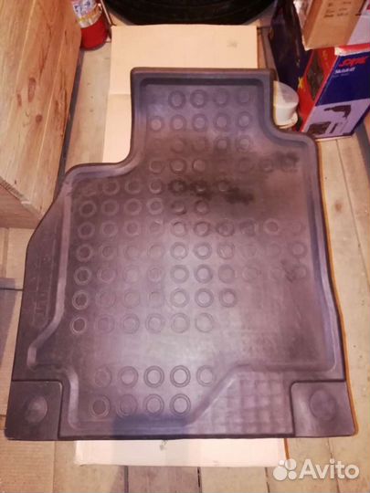 Коврики резиновые для Renault Megane III - Fluence