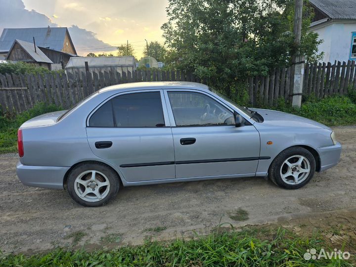 Hyundai Accent 1.5 AT, 2006, 240 000 км