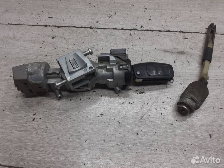 Замок зажигания МКПП Ford