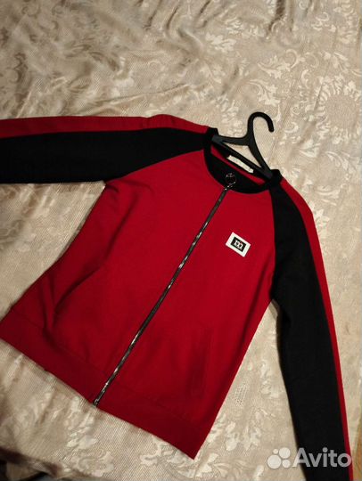 Спортивный костюм