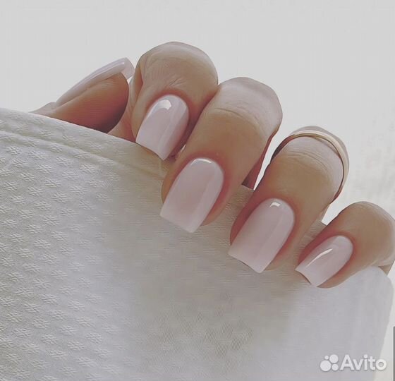 Мастер маникюра и педикюра