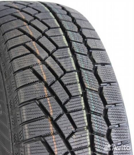 Gislaved Soft Frost 200 215/65 R16 102T