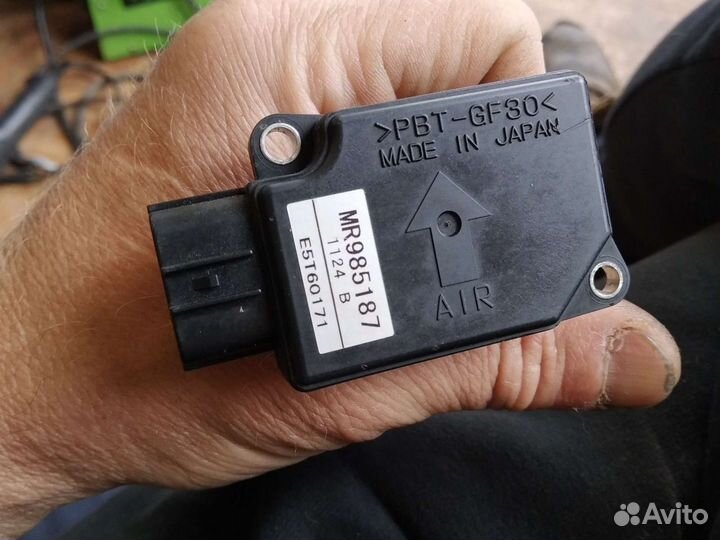 Расходомер Митсубиси Лансер 10