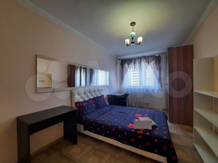 2-к. квартира, 65 м², 4/25 эт.