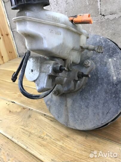 Вакуумник с Гтц Nissan Almera G15 K4M 2015