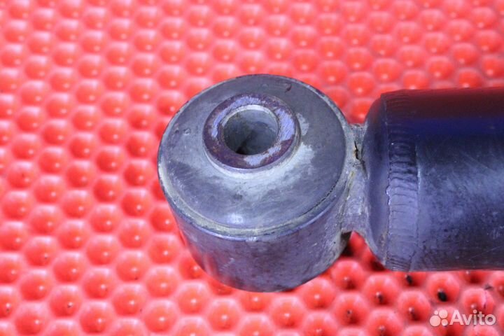 Амортизатор задний правый Nissan Teana J31 VQ35DE