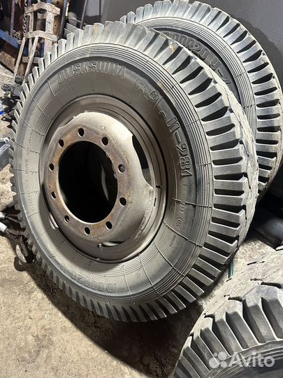 Колеса на Камаз 10 R-20,на запаску