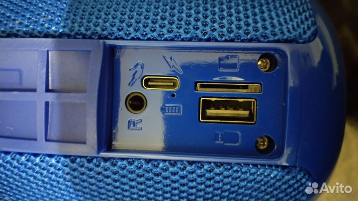 Портативная колонка