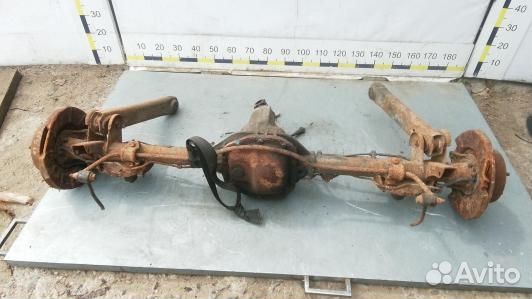 Мост задний jeep grand cherokee WJ (97G12L801)