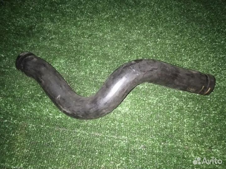 Патрубок радиатора верх. 2.0 Alfa Romeo 156