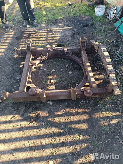 Поворотный на 2 птс 4 тракторный