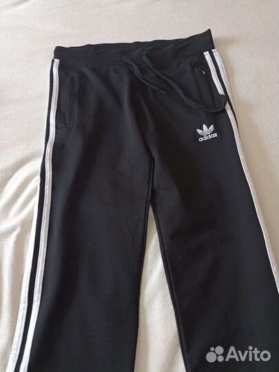 Спортивный костюм adidas для девочки 152