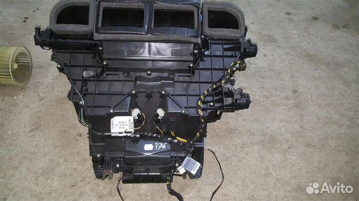 Корпус отопителя BMW E39