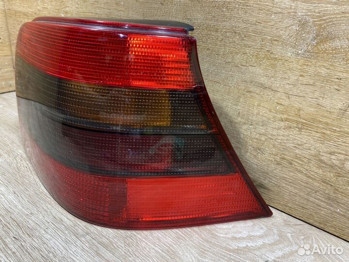 Фонарь задний правый Volkswagen Golf 4 Арт. 111486