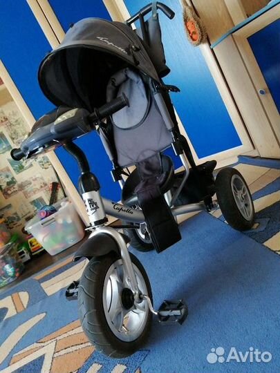 Детский велосипед с ручкой