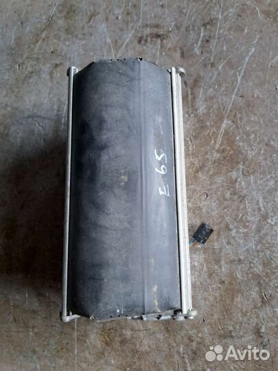 Подушка безопасности в Торпедо на BMW E65 е66