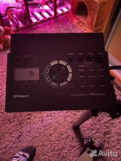 Электронная ударная установка Roland TD 17kv