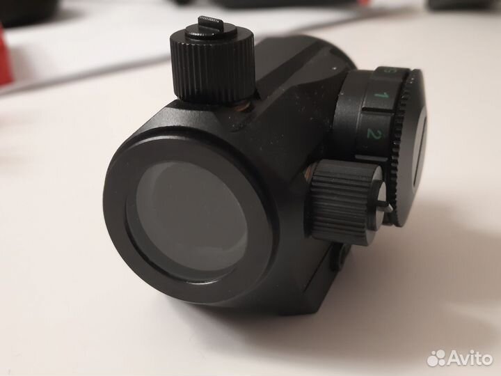 Коллиматорный прицел Target M1 1x22