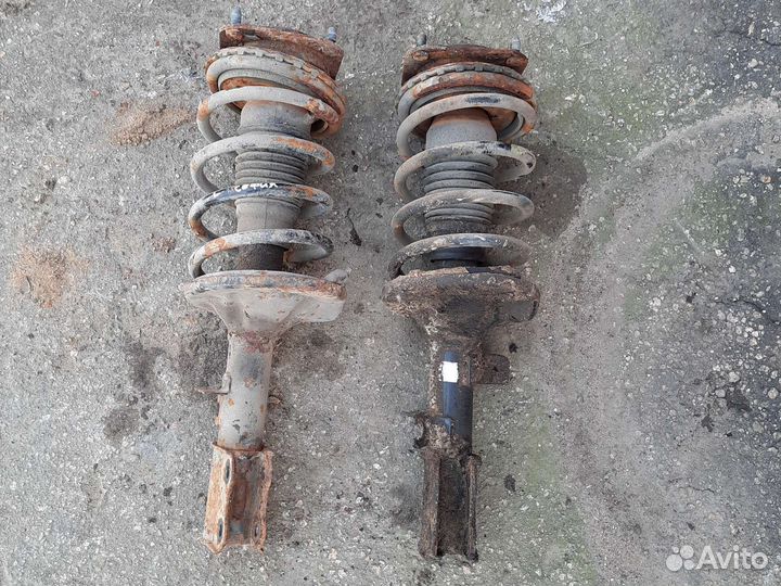 Стойка передняя амортизатора kia sephia 2