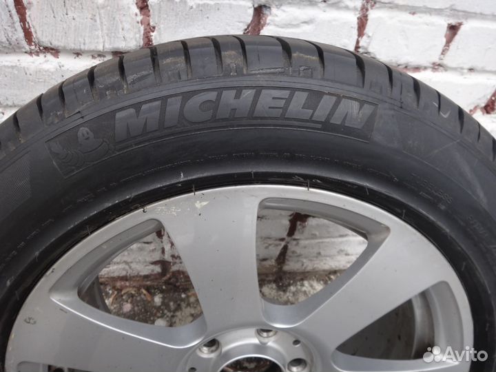 Для Mercedes Michelin Latitude новые 235/55 R17