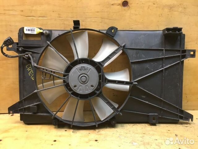 Диффузор радиатора Mazda Premacy crew lfve 2008