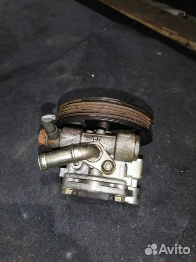 Насос гидроусилителя Mazda 3 BK Z6