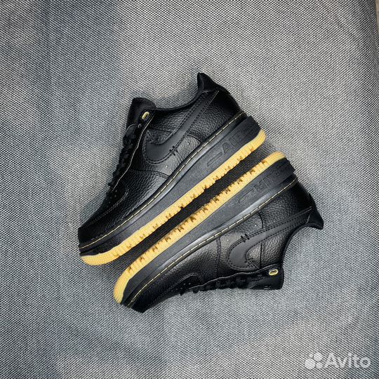 Кроссовки Nike Air Force 1 luxe