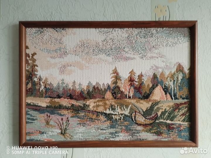 Картина гобелен в деревянных рамках