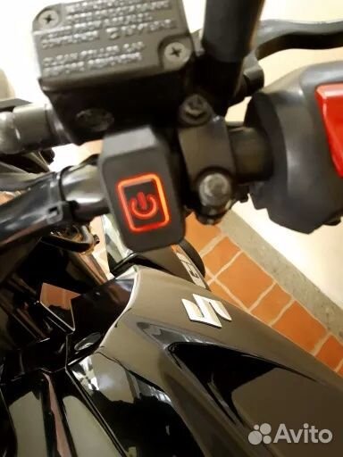 Кнопка/выключатель новая на руль